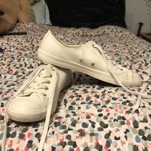 converse shoes NWT